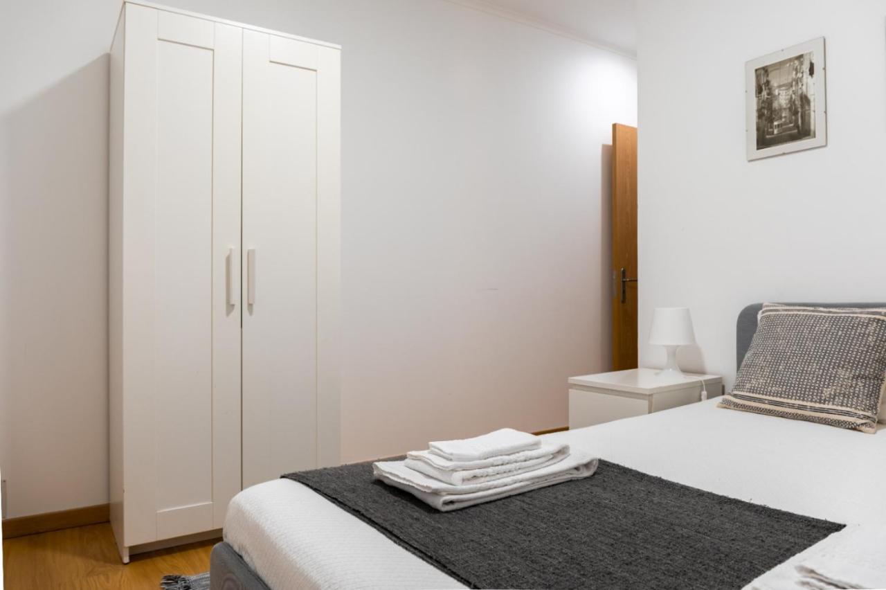 Entrecampos - Two Bedroom Apartment With Terrace Lisboa Extérieur photo