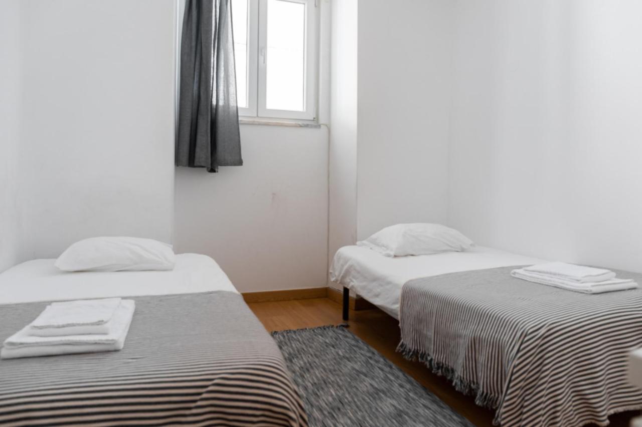 Entrecampos - Two Bedroom Apartment With Terrace Lisboa Extérieur photo
